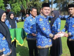 Wakil Bupati Luwu Serahkan SK Kenaikan Pangkat: Apresiasi untuk 228 ASN yang Berdedikasi