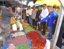 Jelang Lebaran, Bupati Luwu Sidak Pasar Cilallang, Pastikan Harga Pangan Terkendali
