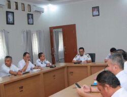 Bupati Luwu Pimpin Rakor Tindak Lanjut Penilaian Kinerja Pengelolaan SampahTerima Sertipikat Aset Pemda dari BPN