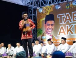 Ribuan Jamaah Padati Belopa, Ikuti Dzikir dan Tabligh Akbar Bersama Ustadz Abdul Somad